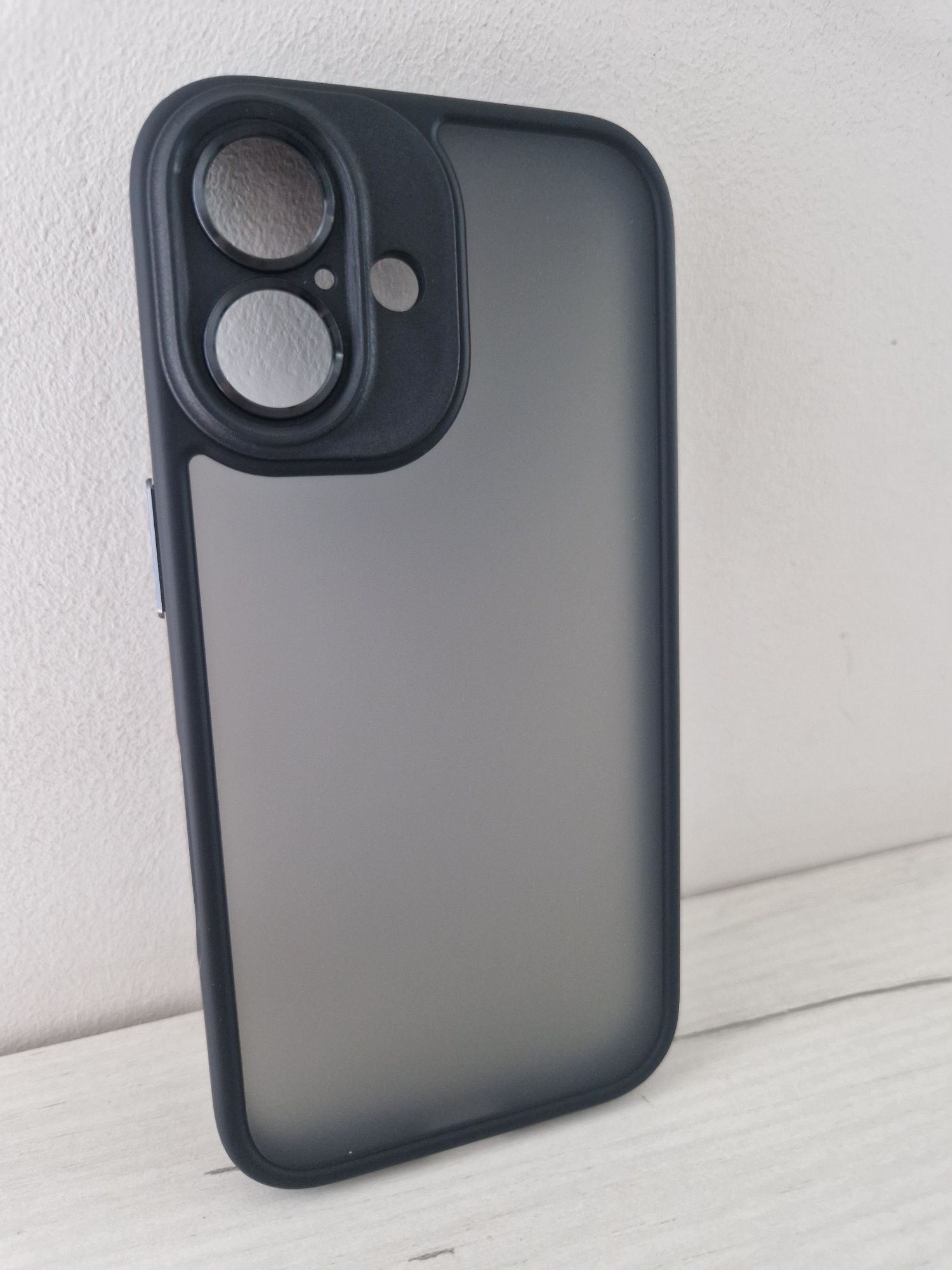 Rock Etui Guard Touch Matte Series do Iphone 16 czarne