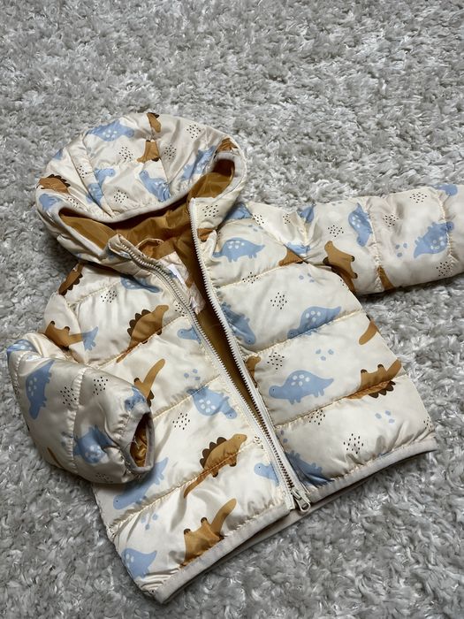 Kremowa kurteczka z dinozaurami 74 cm