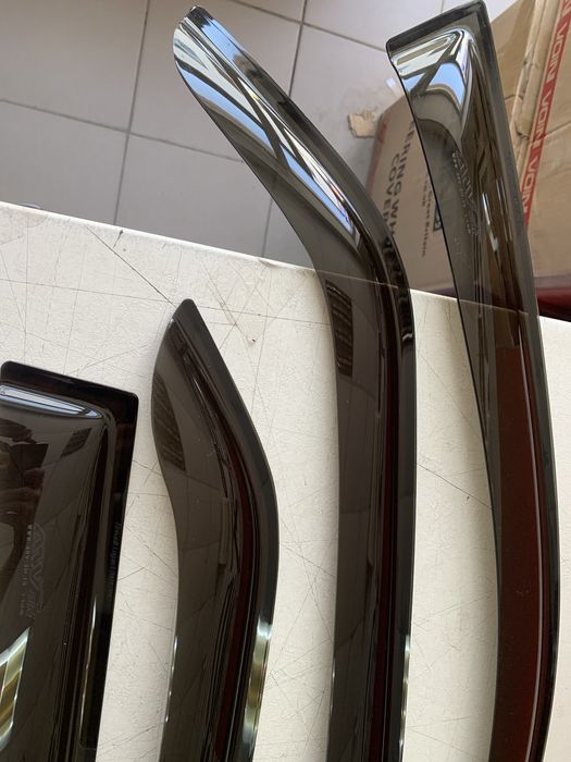 Ветровики, дефлекторы окон Renault Logan I седан 2004-2012