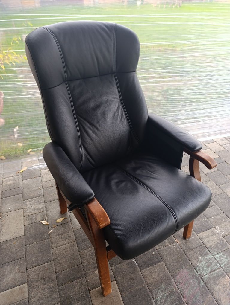 Stary Regulowany Drewniany fotel loft