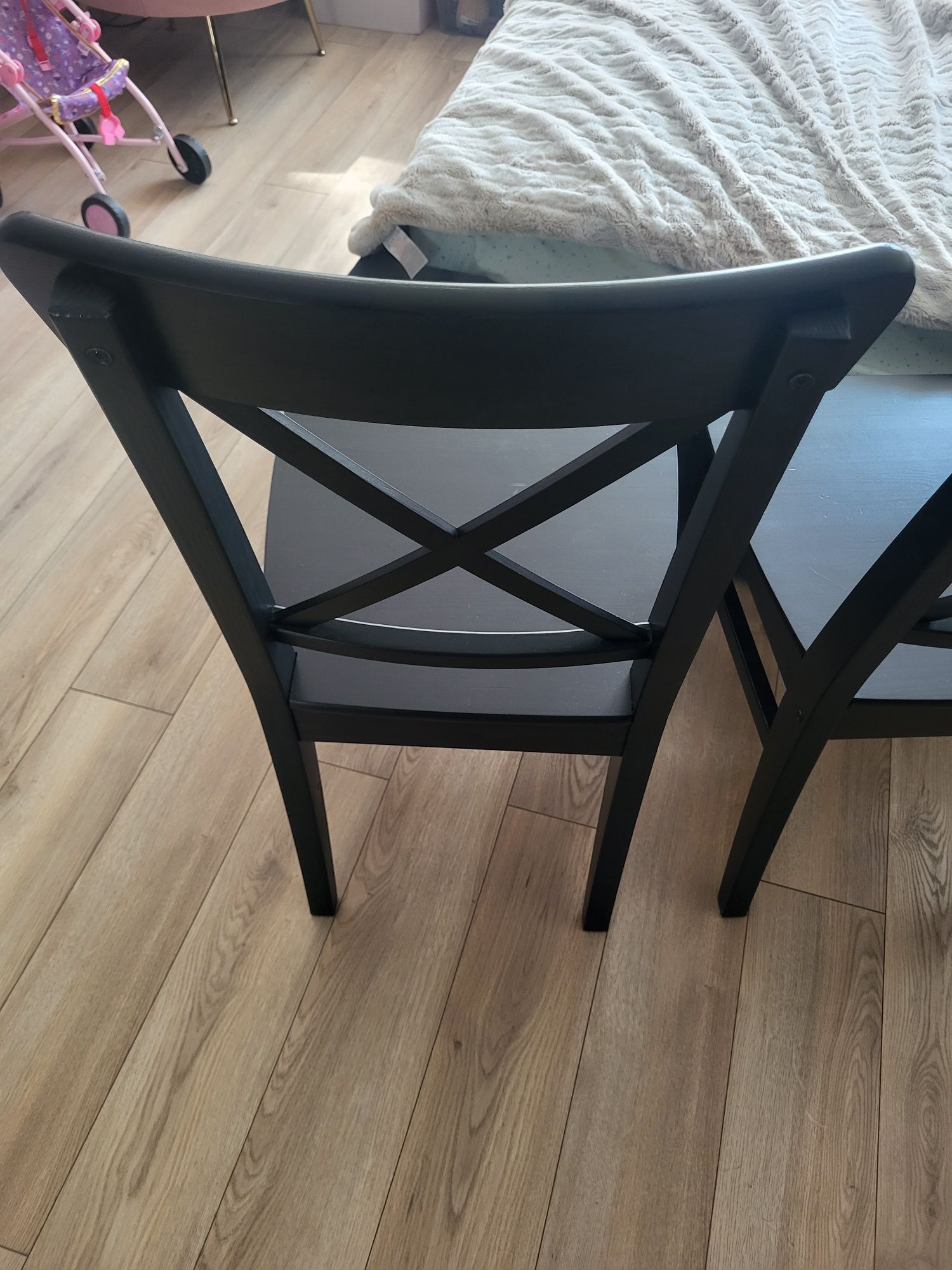 2 krzesła ikea ingolf czarny