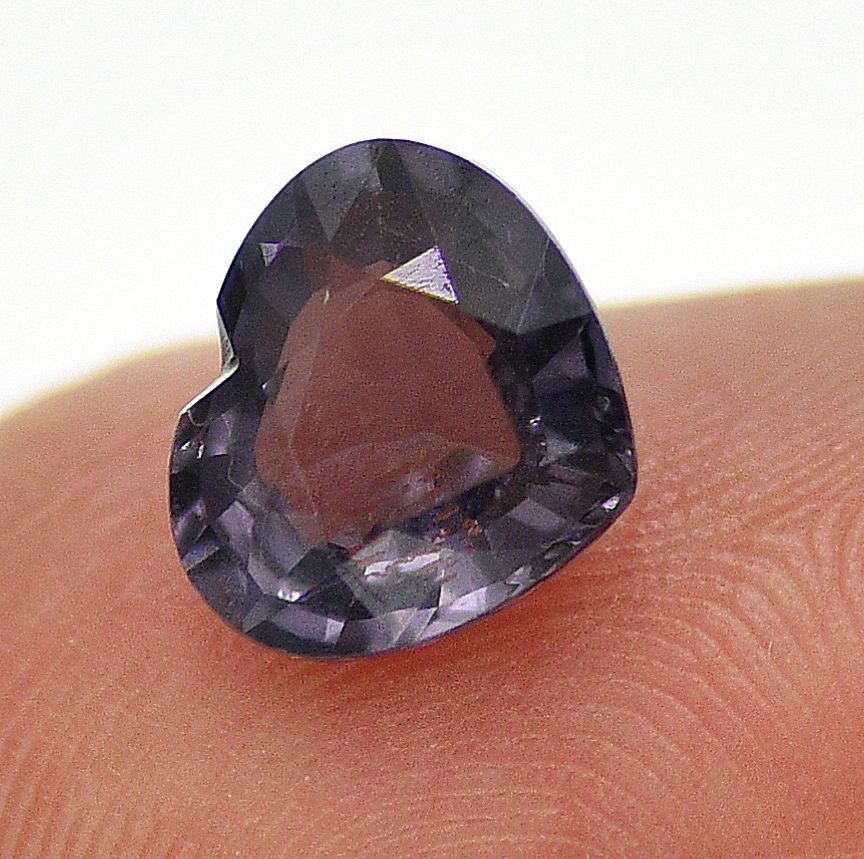 spinel kamień szlachetny na pierścionek 1,7ct