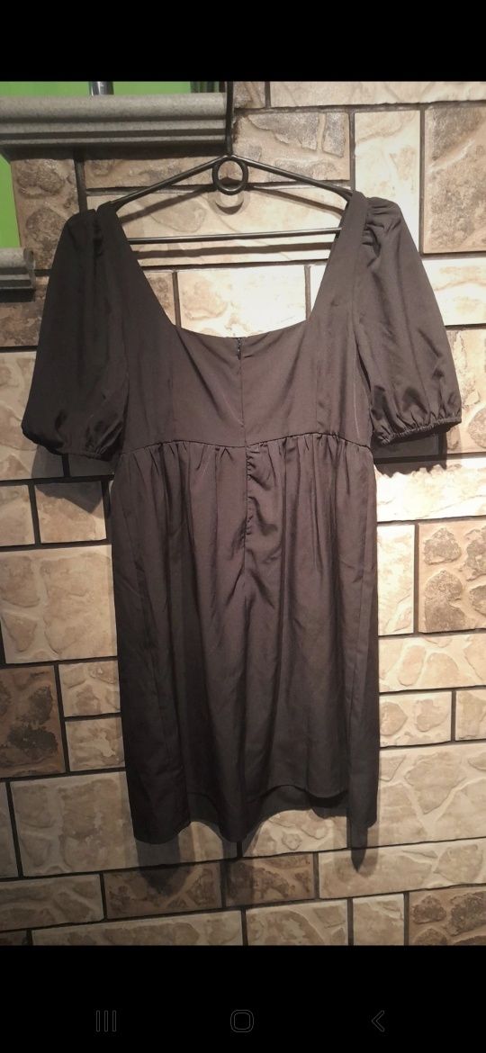 Sukienka czarna z metką rozmiar M/38