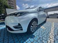 Renault Zoe Riviera 52 kWh R135 CCS como novo - Estilo e Economia
