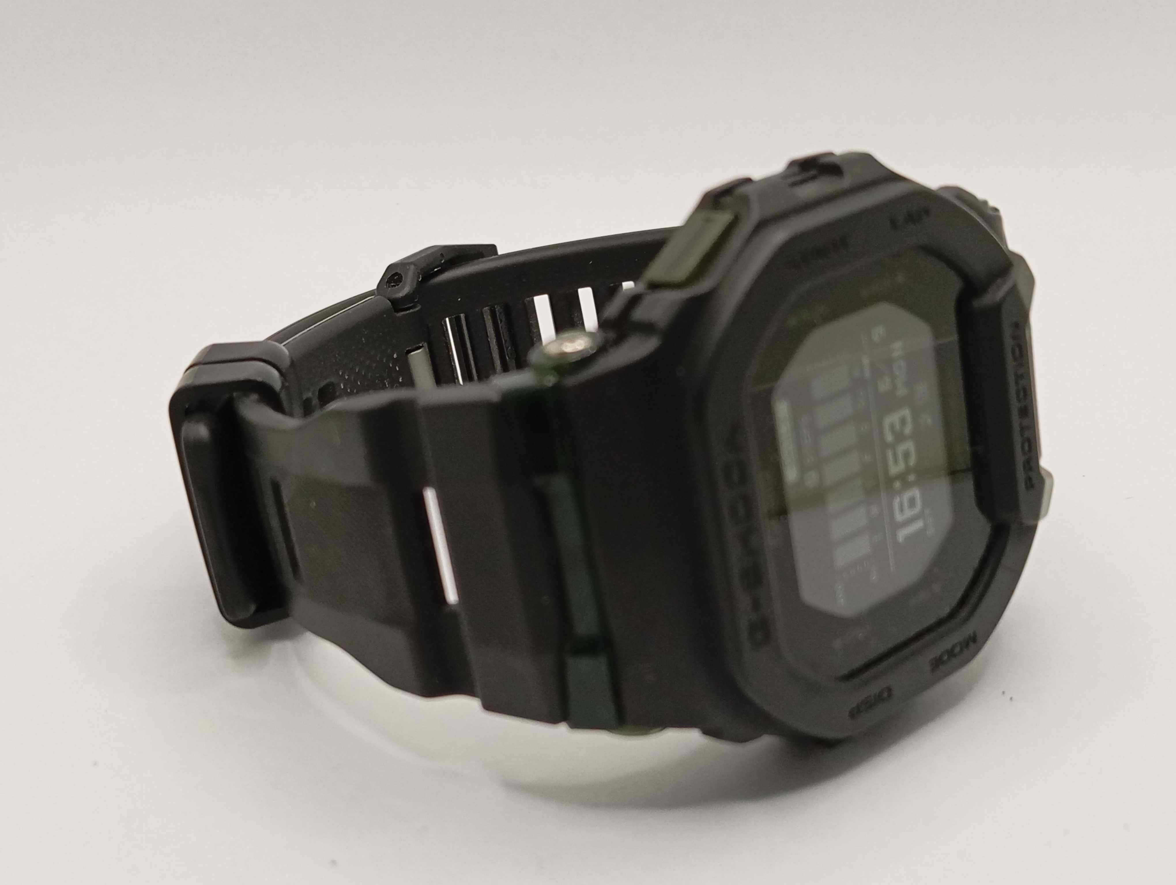 Zegarek Casio G-Shock GBD-200