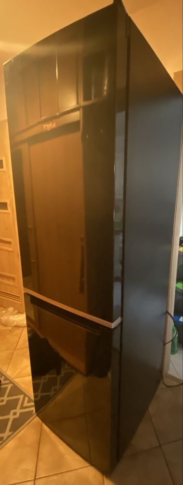 Lodówka Whirlpool W7X 82O K