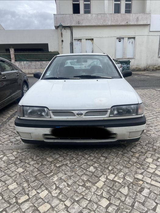 Vendo carro Nissan