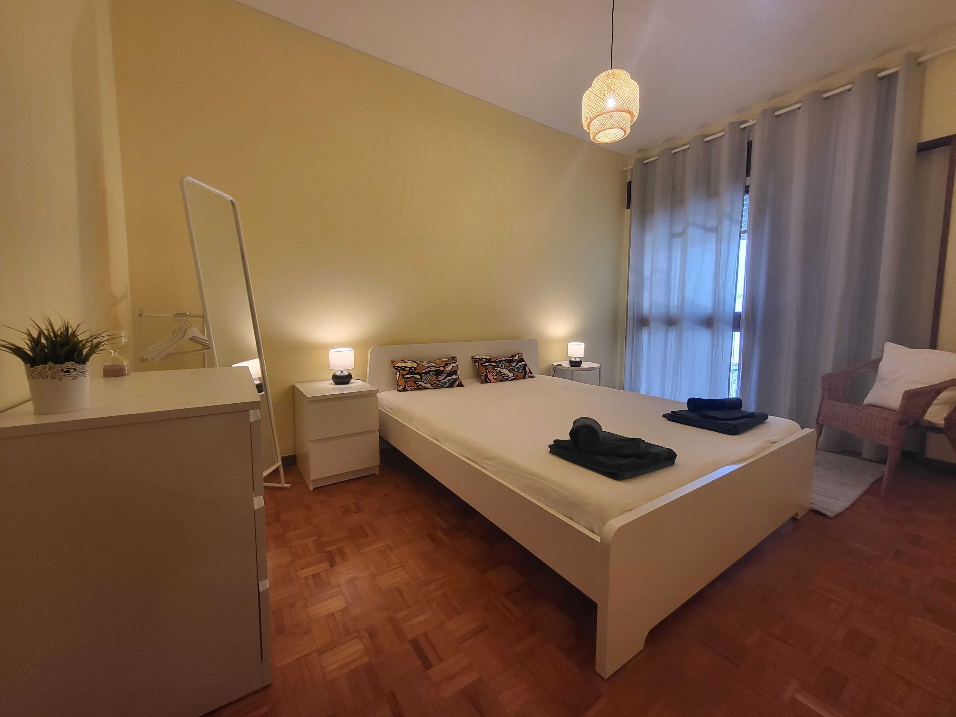 Apartamento para férias junto á praia, Quarteira - T4 (8 pax)
