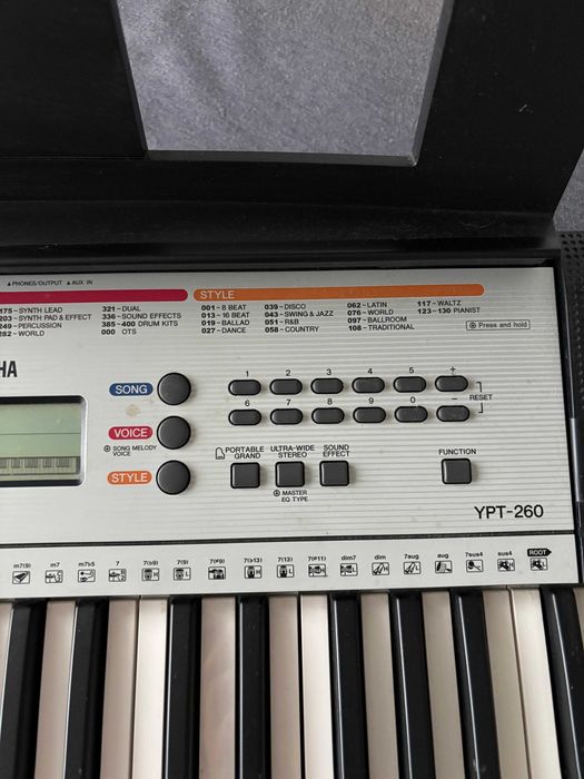 YAMAHA Keyboard PSR-E263