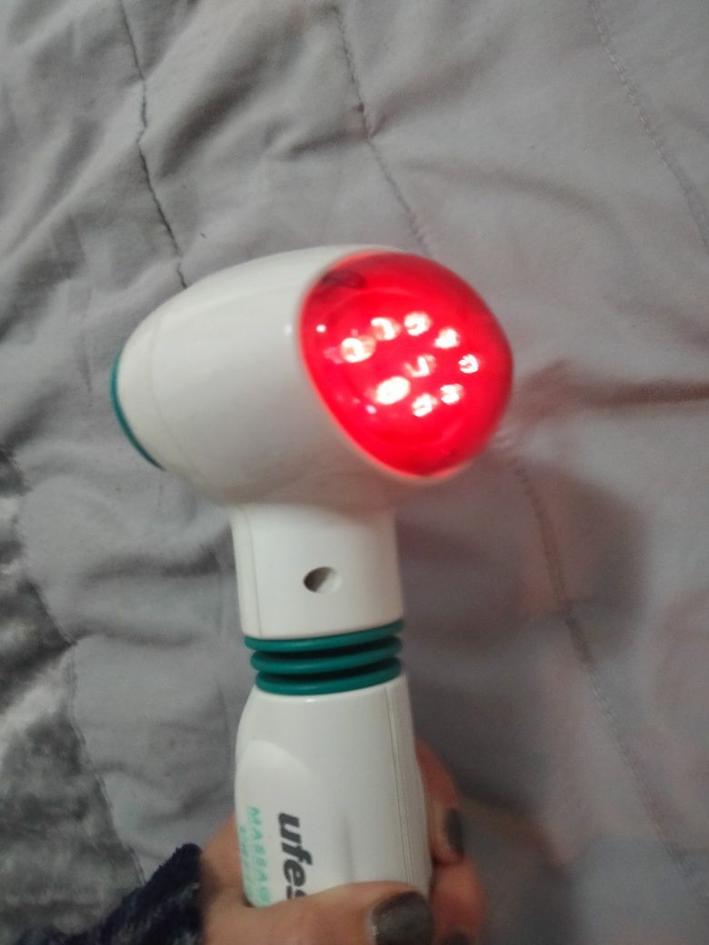 Aparelho de massagens Ufesa com infra vermelhos