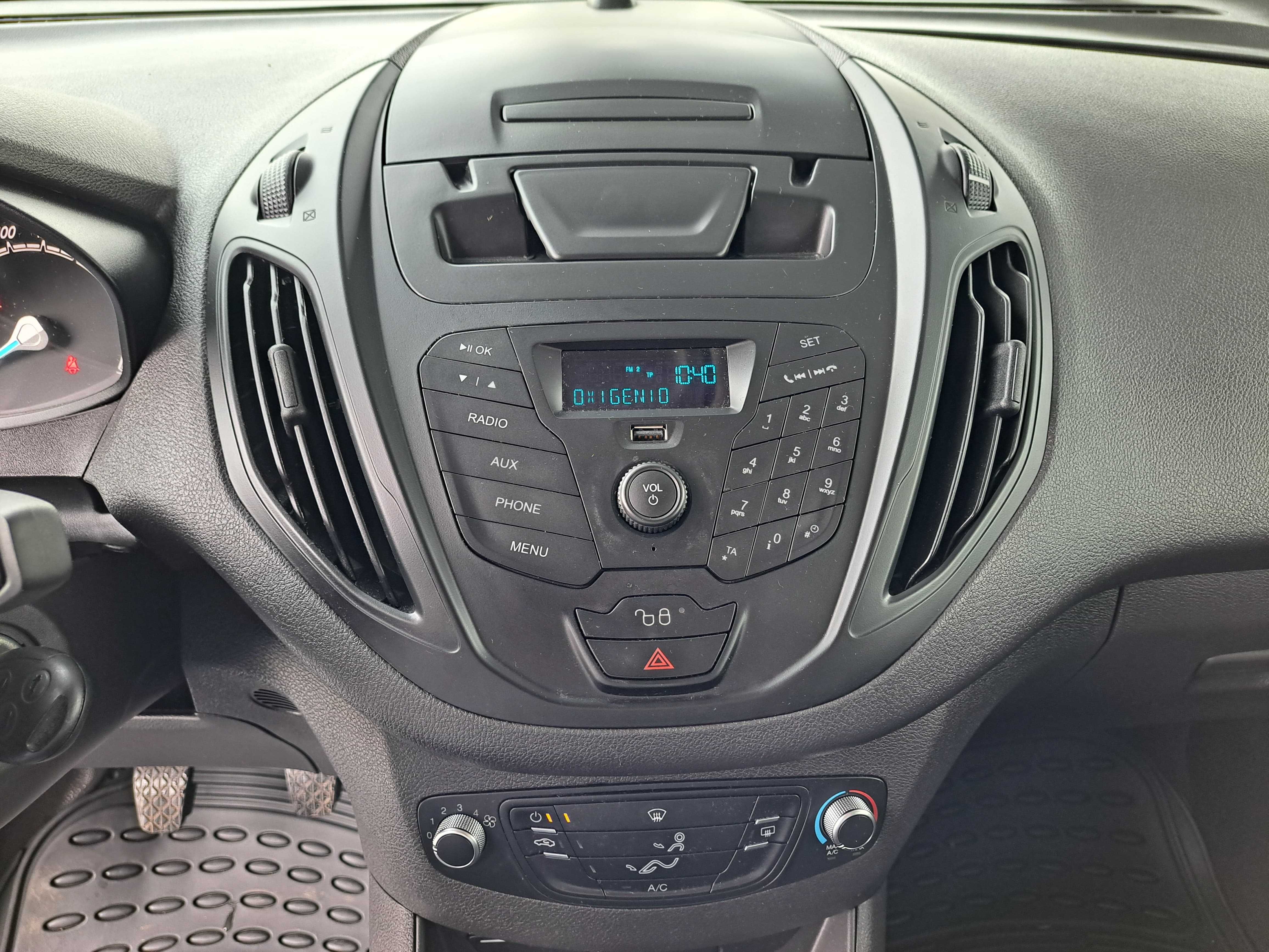 Ford Transit Courier 1.5 TDCi Trend IVA DEDUTÍVEL