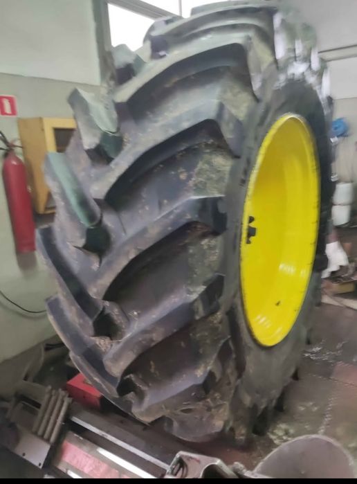 opona Trelleborg 710 70 r42  Tm 1000 bez napraw