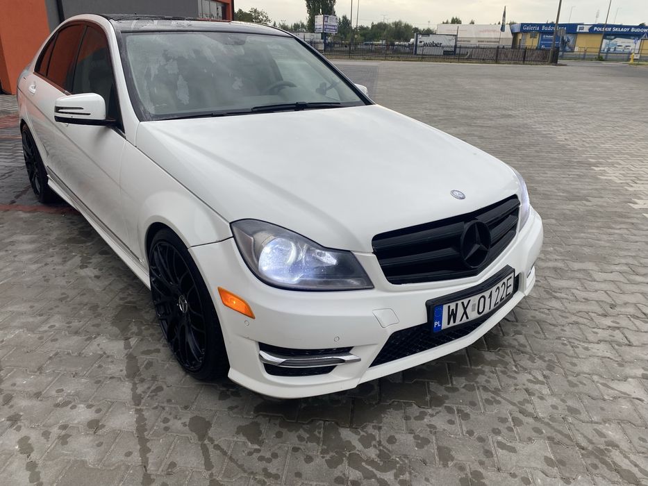 Mercedes C 300 AMG zewnetrzny 330 KM 4matic 113 tys przebiegu