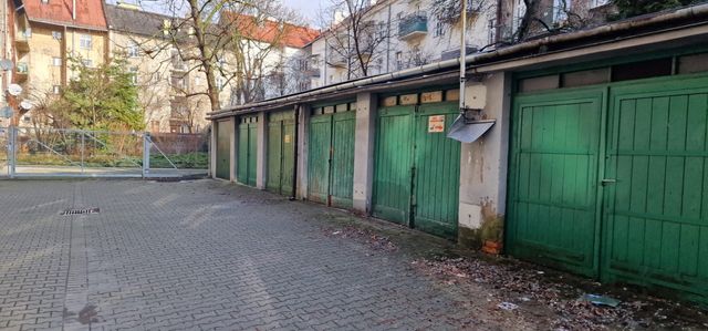 Wynajmę garaż pl. Inwalidów Kraków , centrum , Królewska , Karmelicka