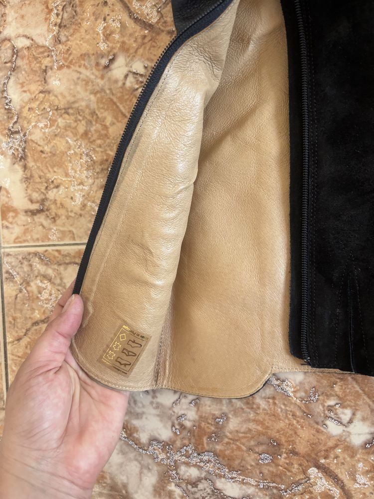 Botas de pele Cubanas cor preto tamanho 40