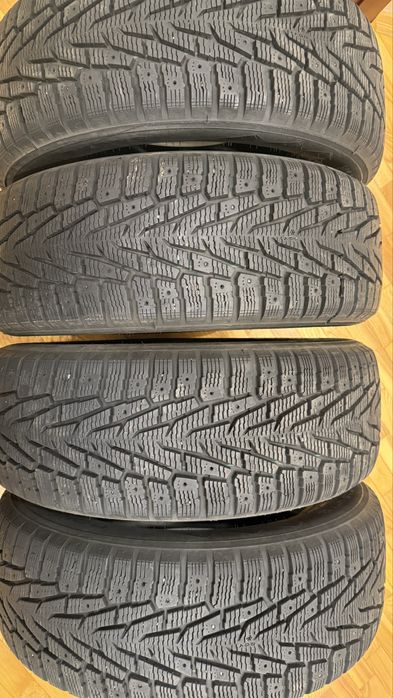 Nokian 235/60 R18 Nordman 7