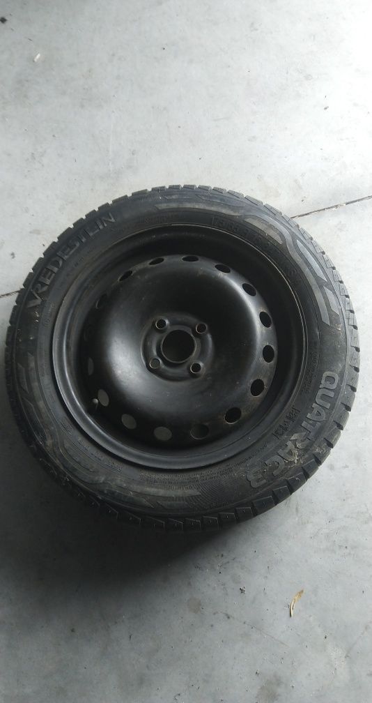 Pneu e jante R15