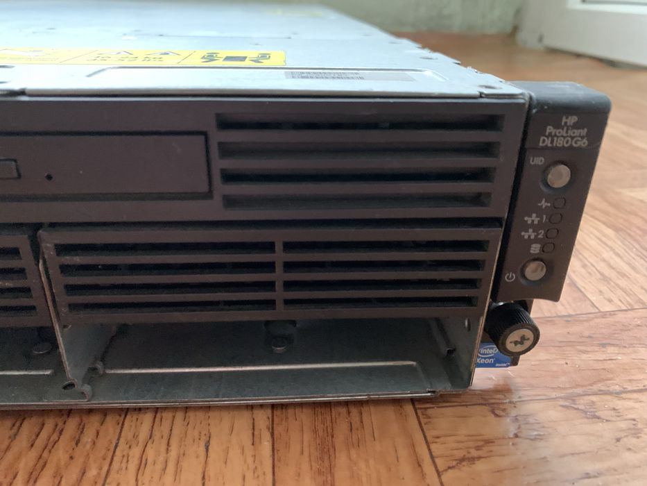 Сервер HP Proliant DL180 G6