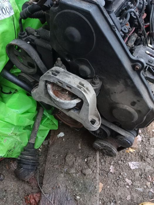 Продам двигатель с коробкой на форд транзит Коннект 1.8 дизель