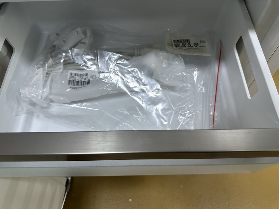 Miele FNS7040B zamrażarka do zabudowy