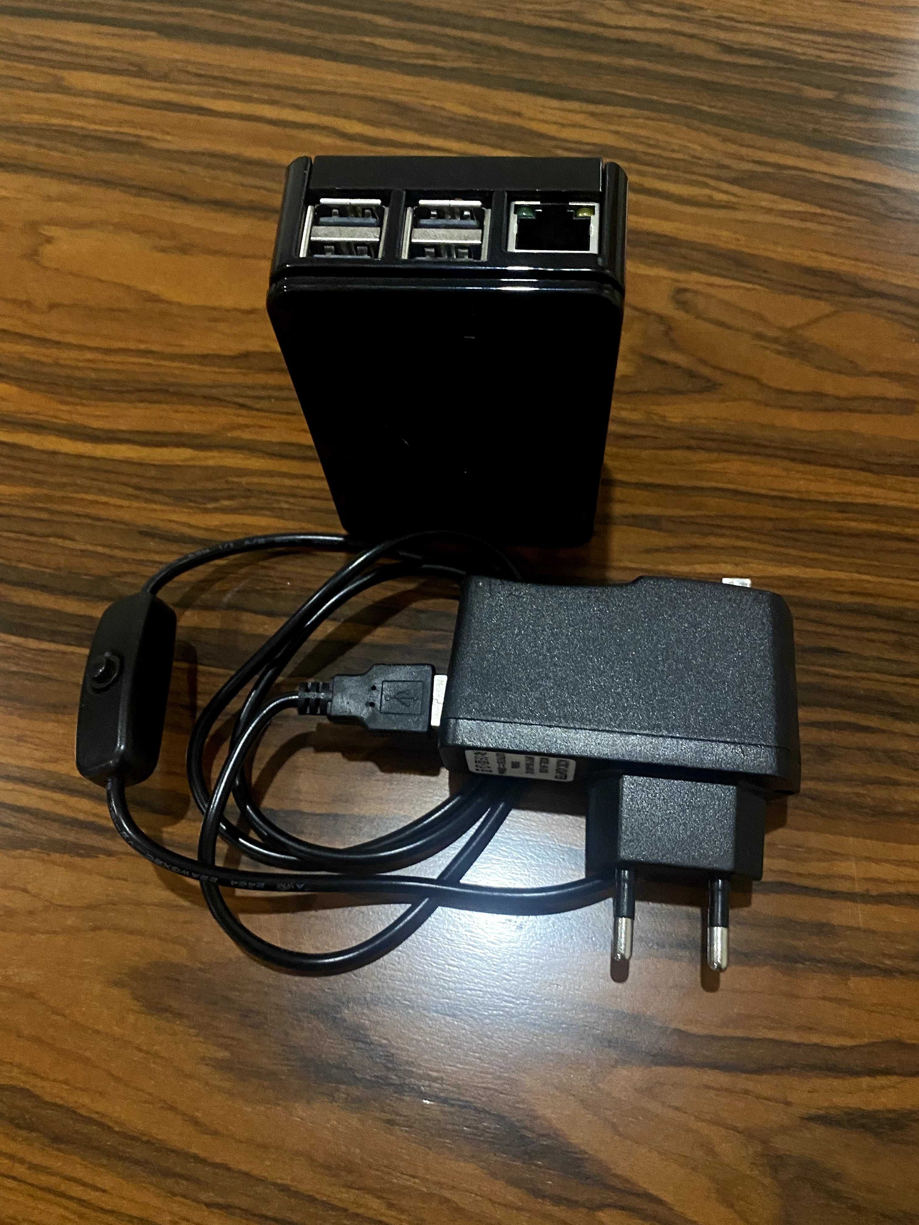 Raspberry Pi 3 c/ extras