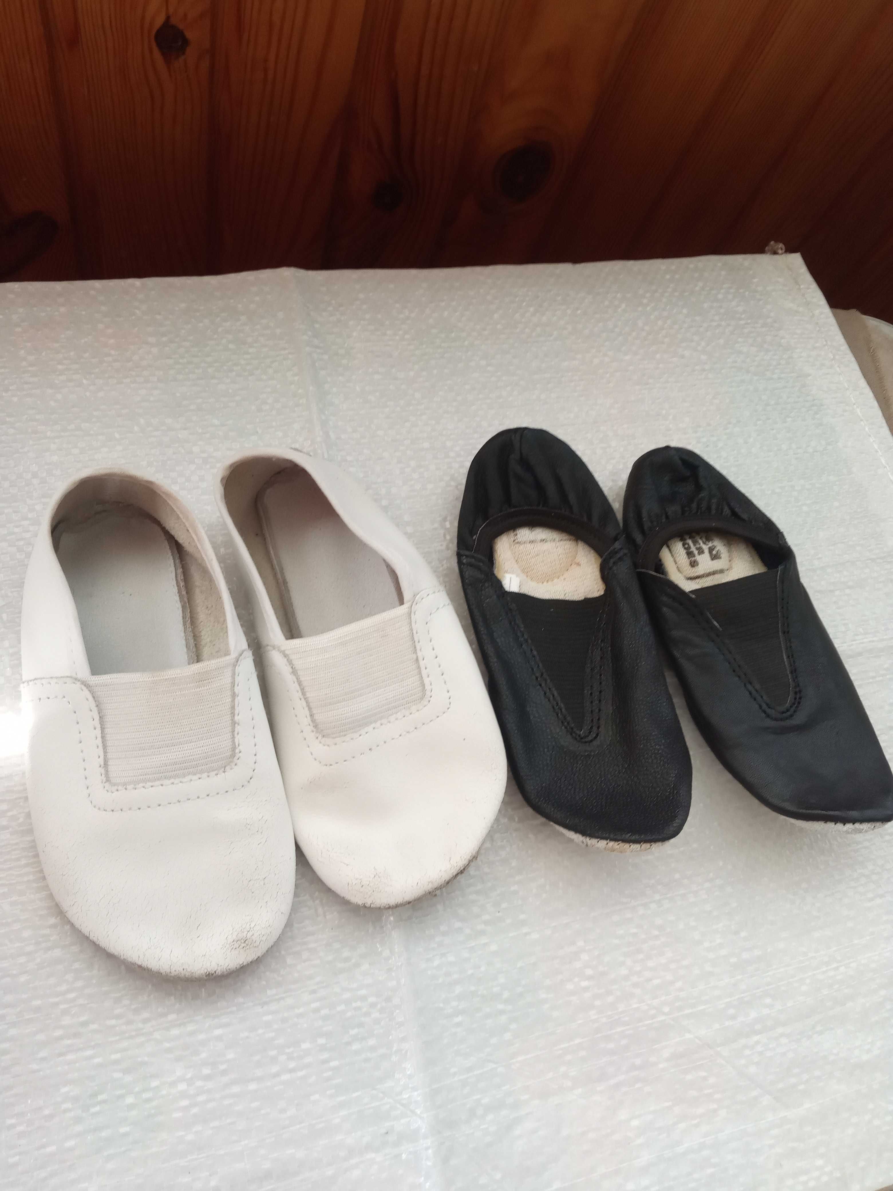 Детская обувь для девочки, чешки