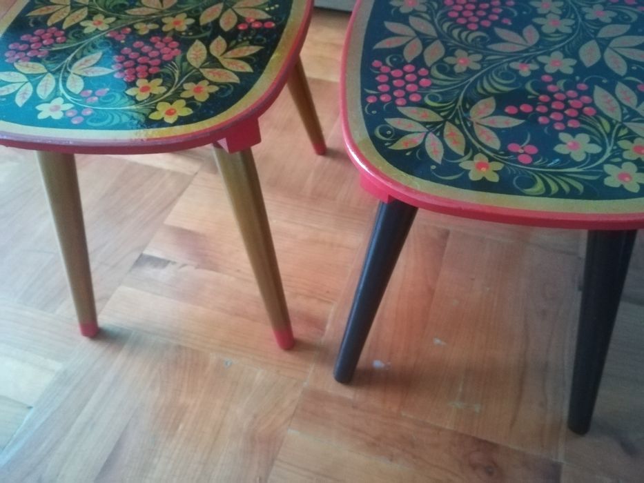 Ręcznie malowany stoleczek