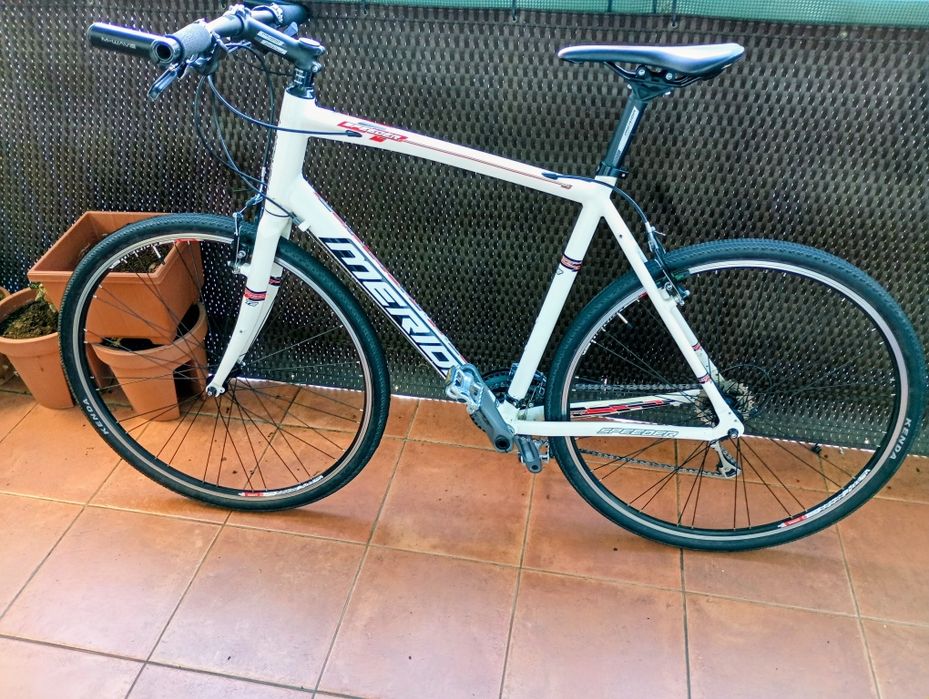Merida Speeder T2 Tiagra Gravel, Szosa rower
