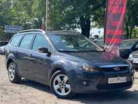 Ford Focus 1.8D**Zadbany**15.08 otwarte**Alusy**Klima**Zamiana**