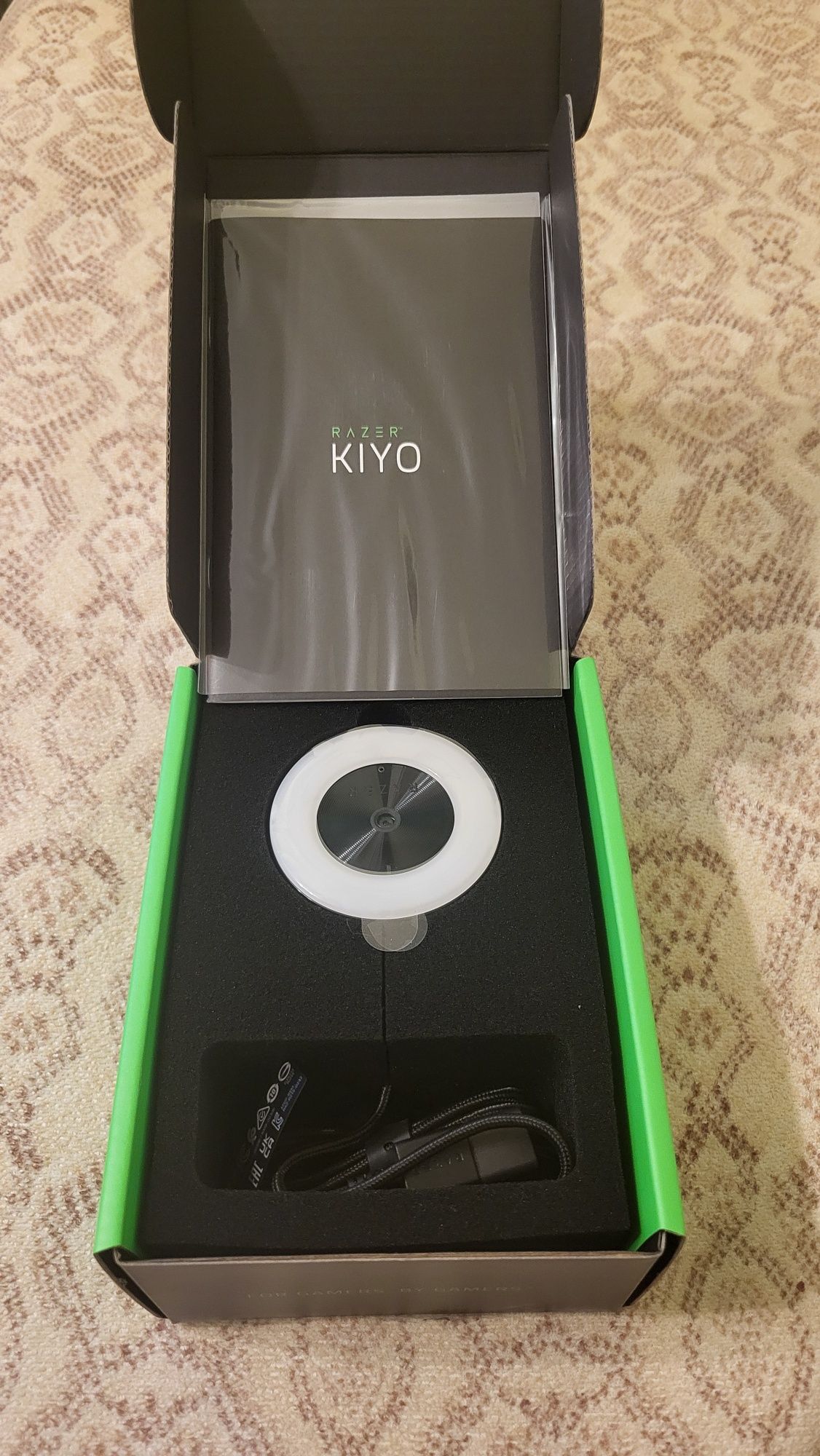 Веб камера Razer KIYO