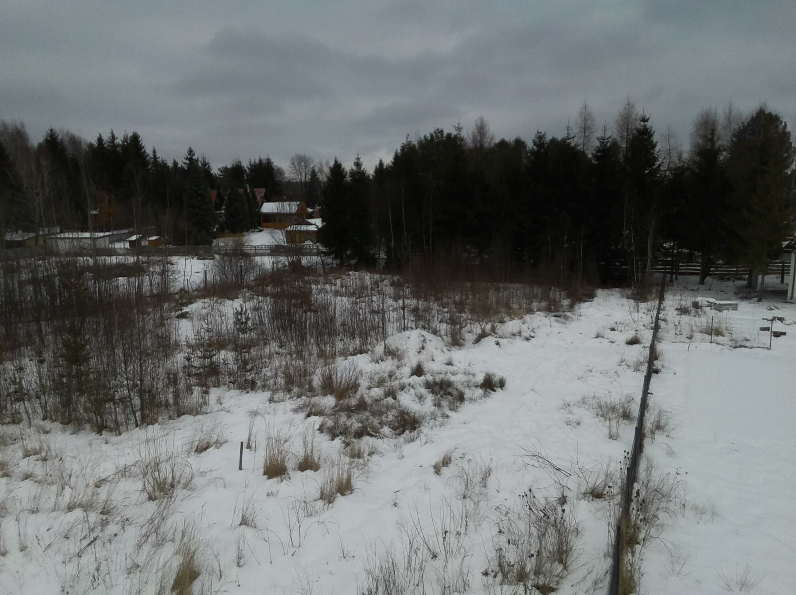 Działka budowlana o łącznej powierzchni 2083 m2 Ciekoty