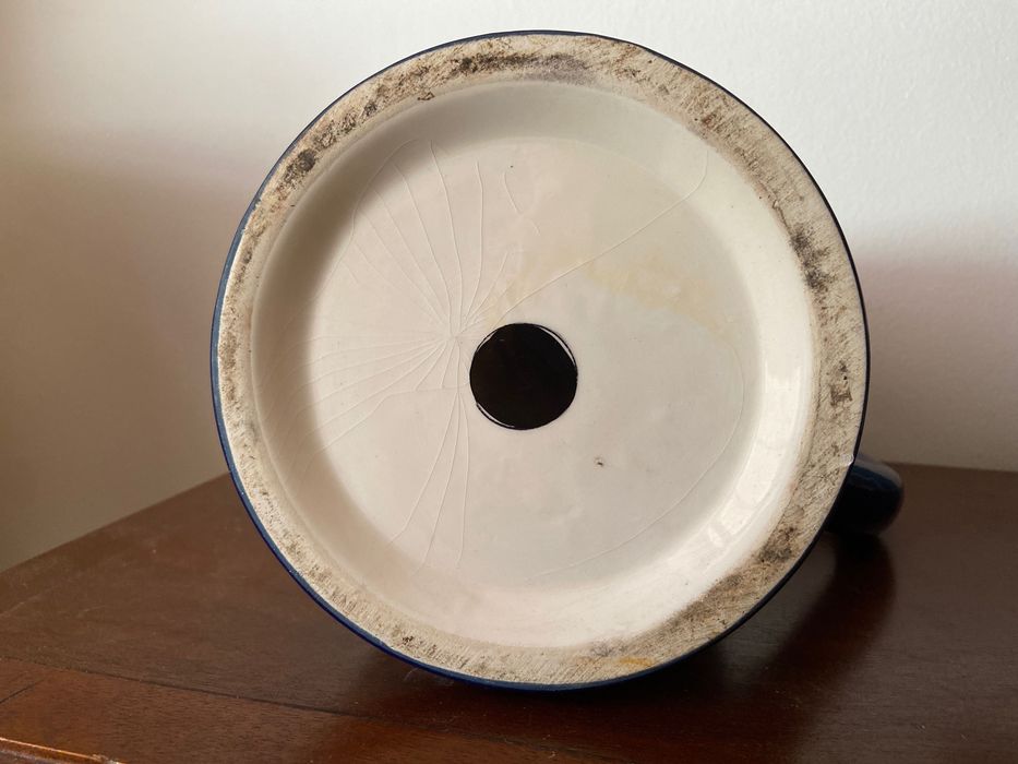 Jarra de loiça azul