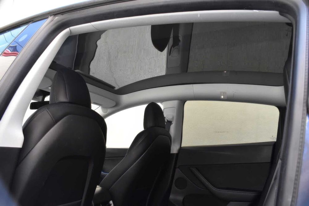 Tesla Model Y Performance      2021