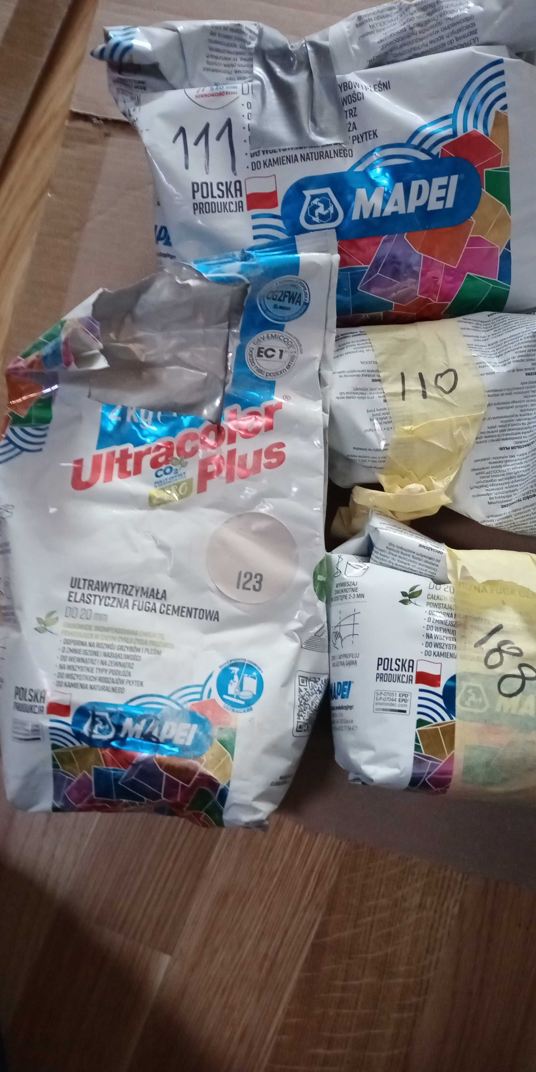 Fugi Ceresit CE 40 Mapei