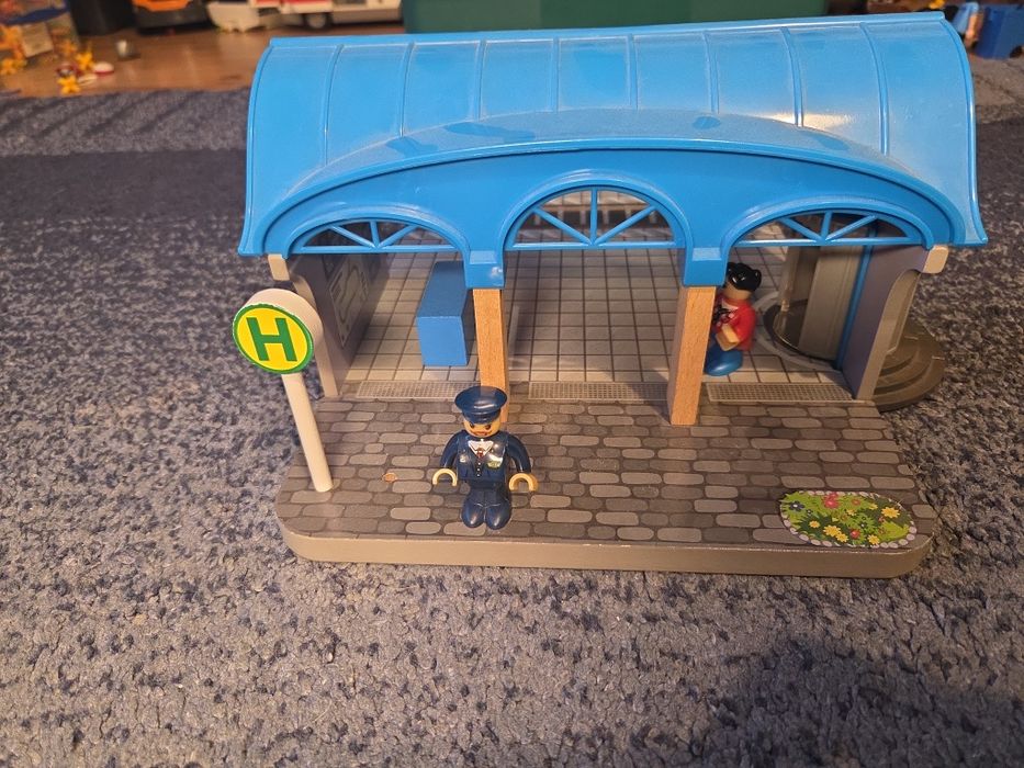 Dworzec kolejowy dla torów drewnianych