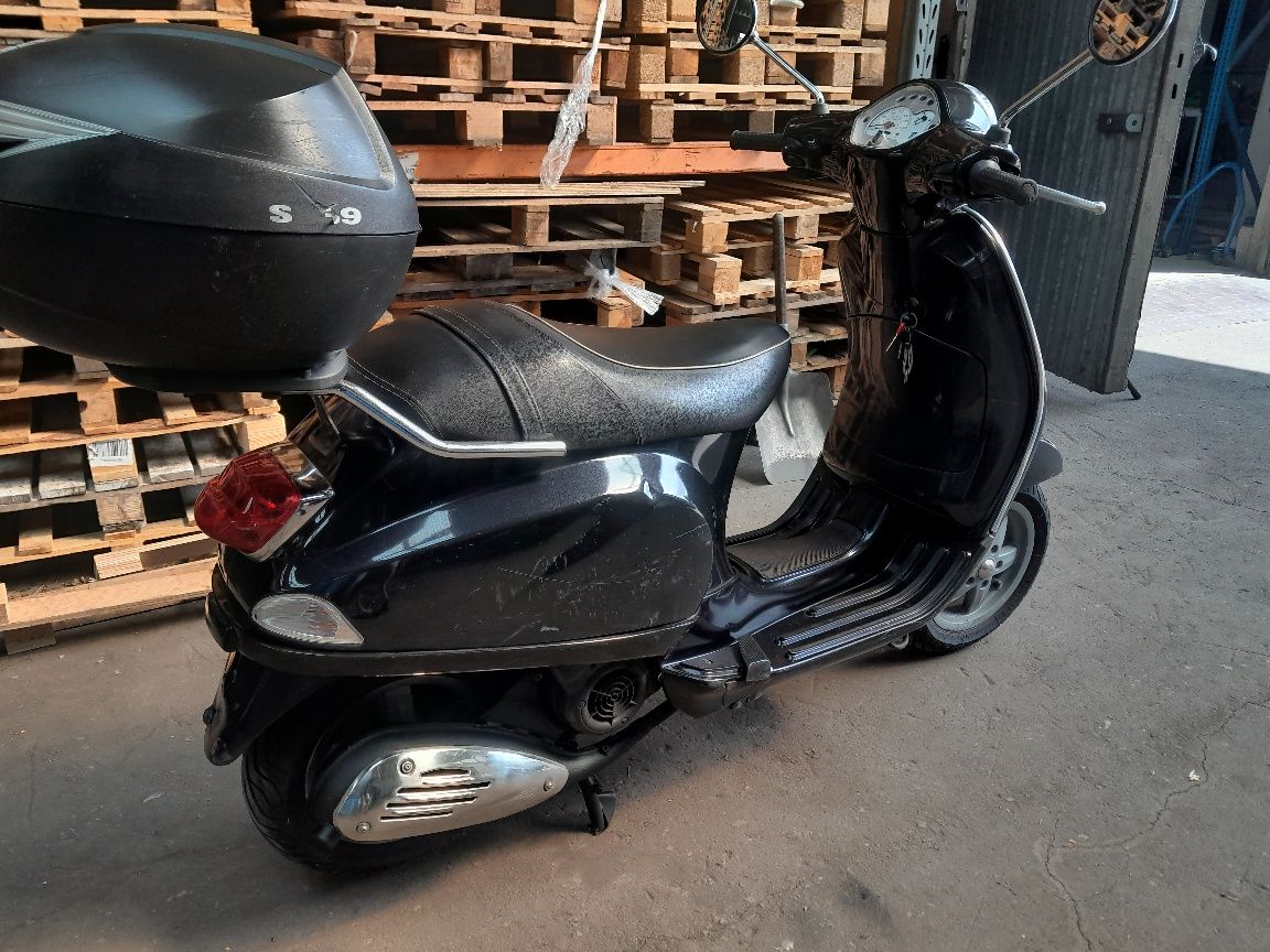 Piaggio Vespa LX125.R.2008.Kat.B.Kufer.Transport!
