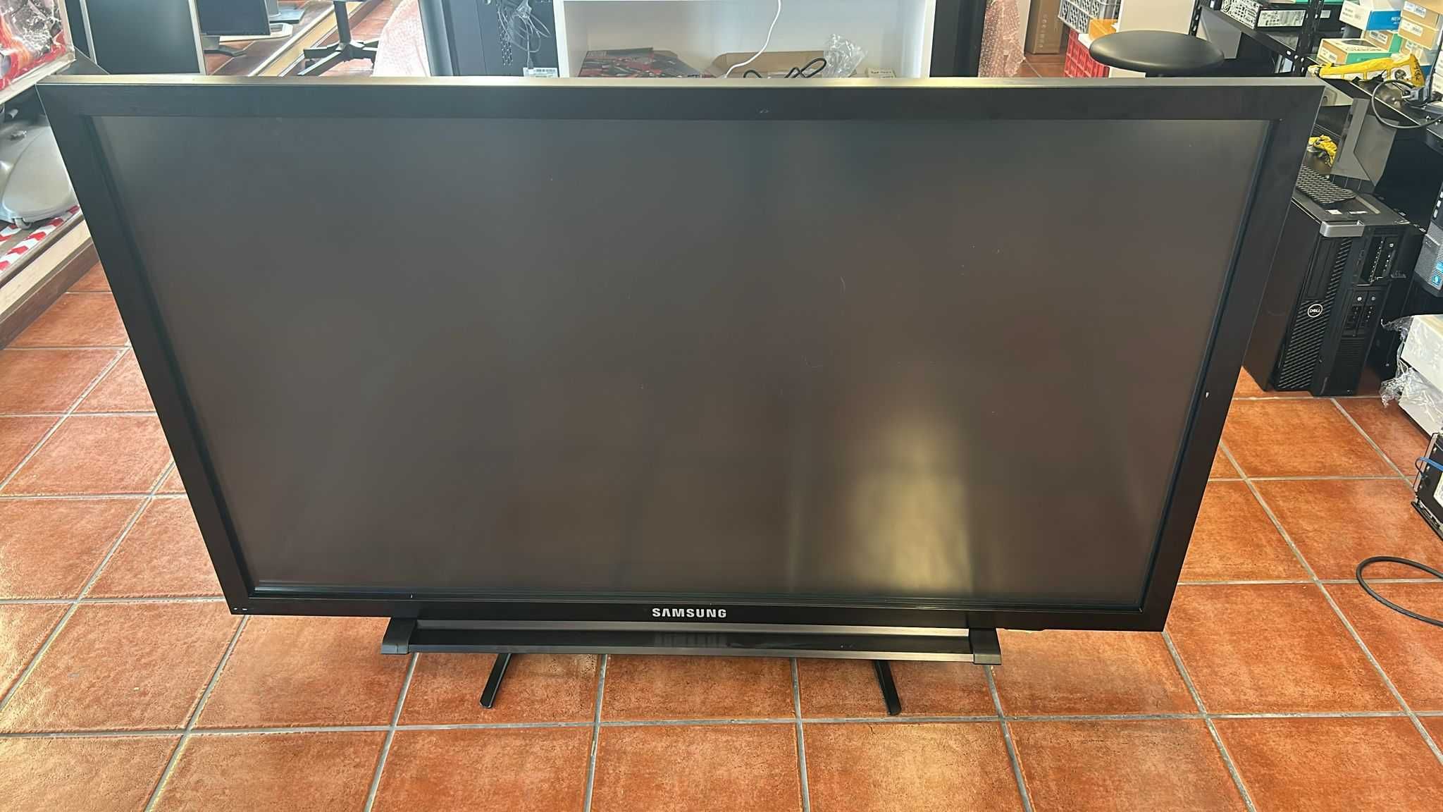 Monitor Interativo Touchscreen Samsung LH65EDE de 65 polegadas