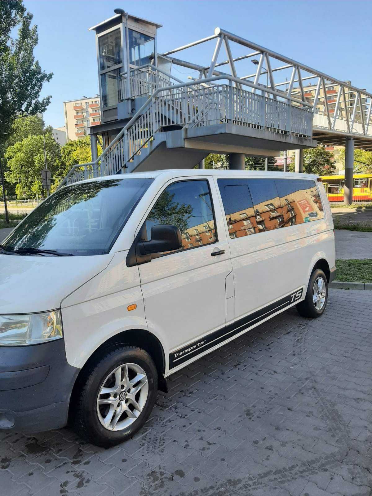 Sprzedam samochod Volkswagen T5