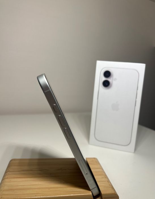 iPhone 16 128 GB 100% baterii albo zamiana