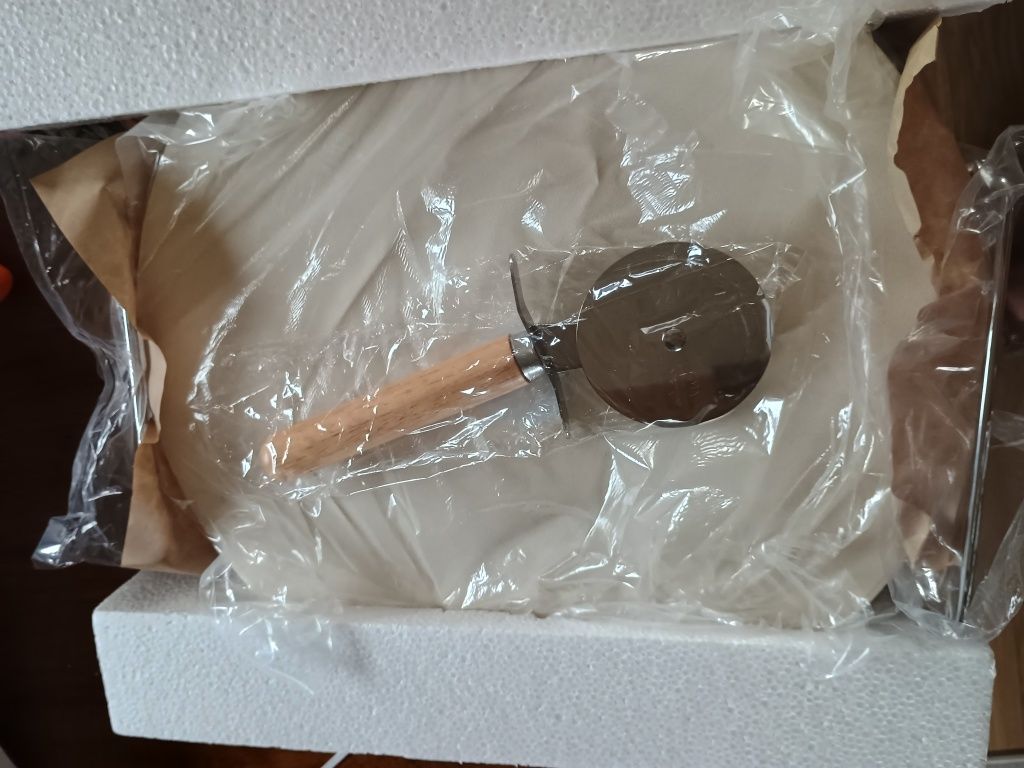Kamień do pizzy Ringo Pizza stone z nożykiem