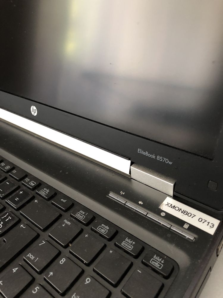 Ноутбук HP EliteBook 8570w