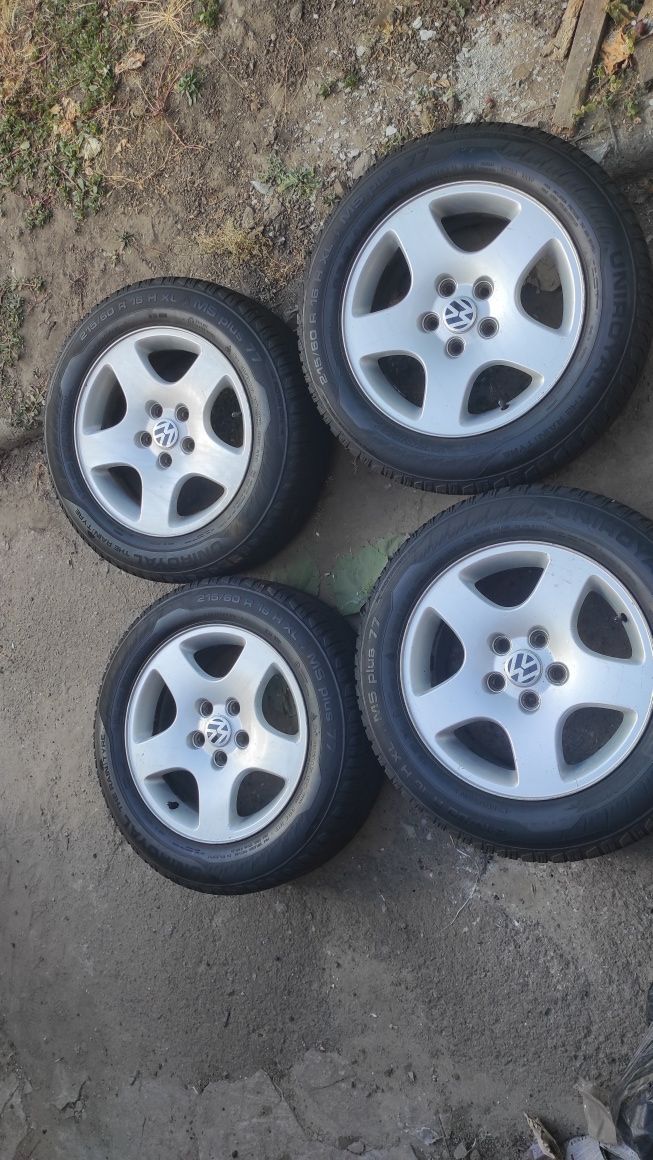 Продам шини Wolksvagen 215/60/r16