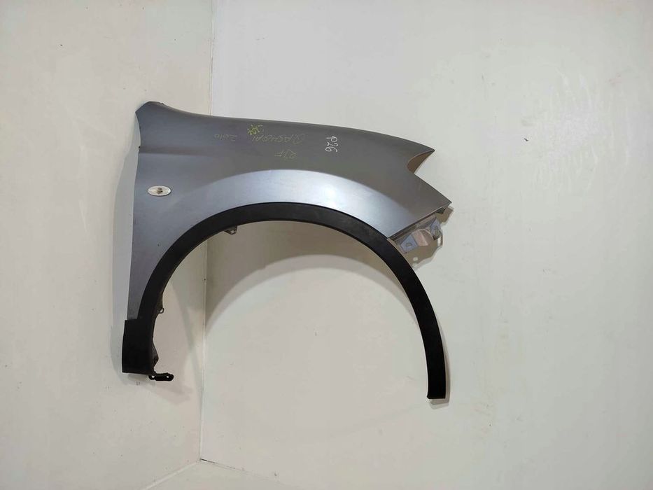 Błotnik Prawy Przedni Przód Nissan Qashqai J10