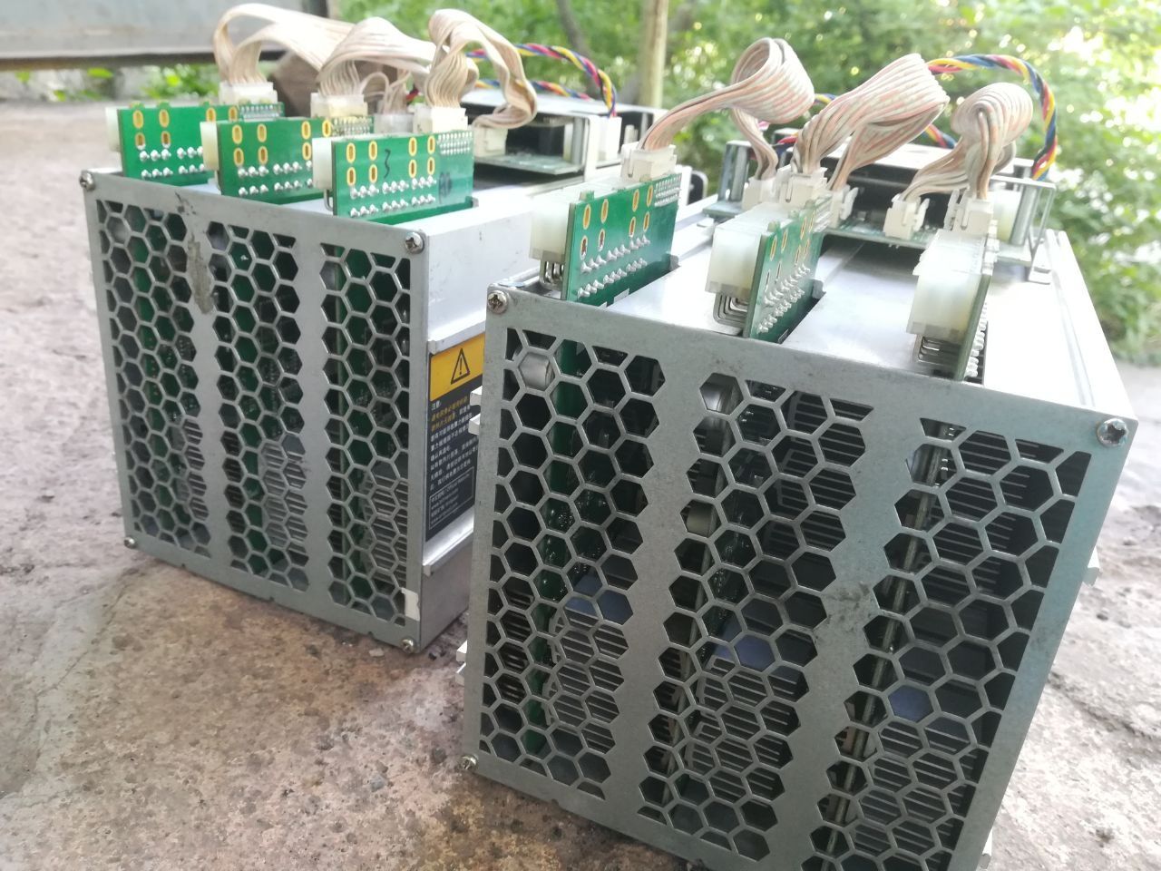 ASIC майнер Antminer S7