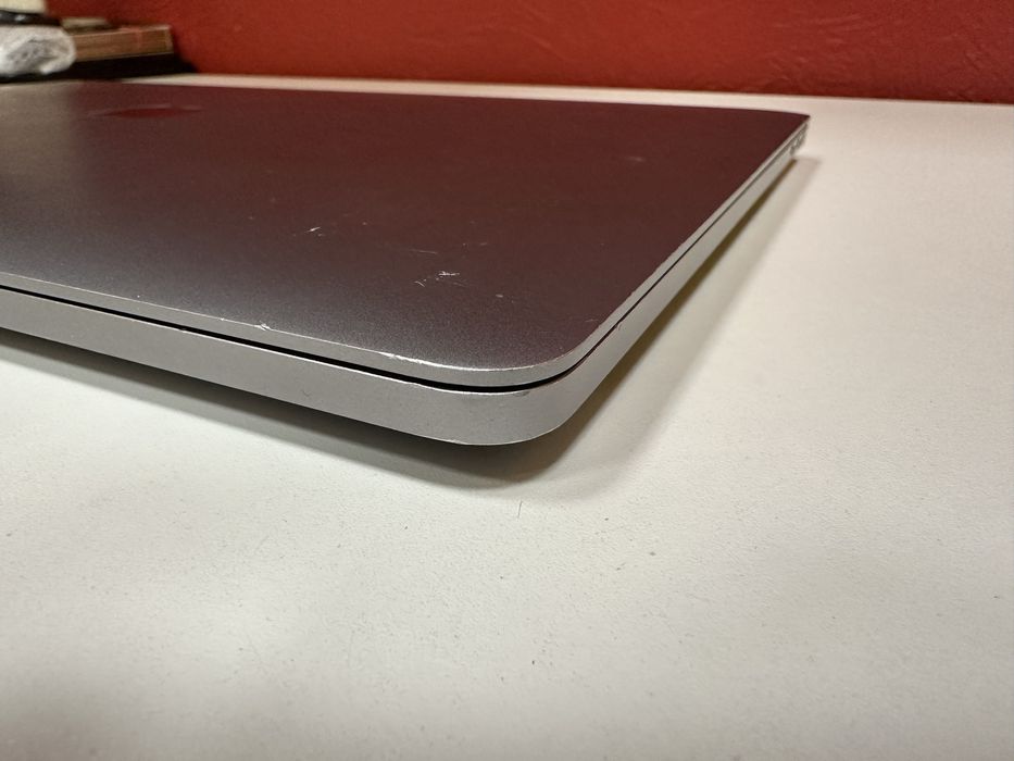 Дисплей, lcd, матриця, кришка в зборі MacBook Pro 15” A1990
