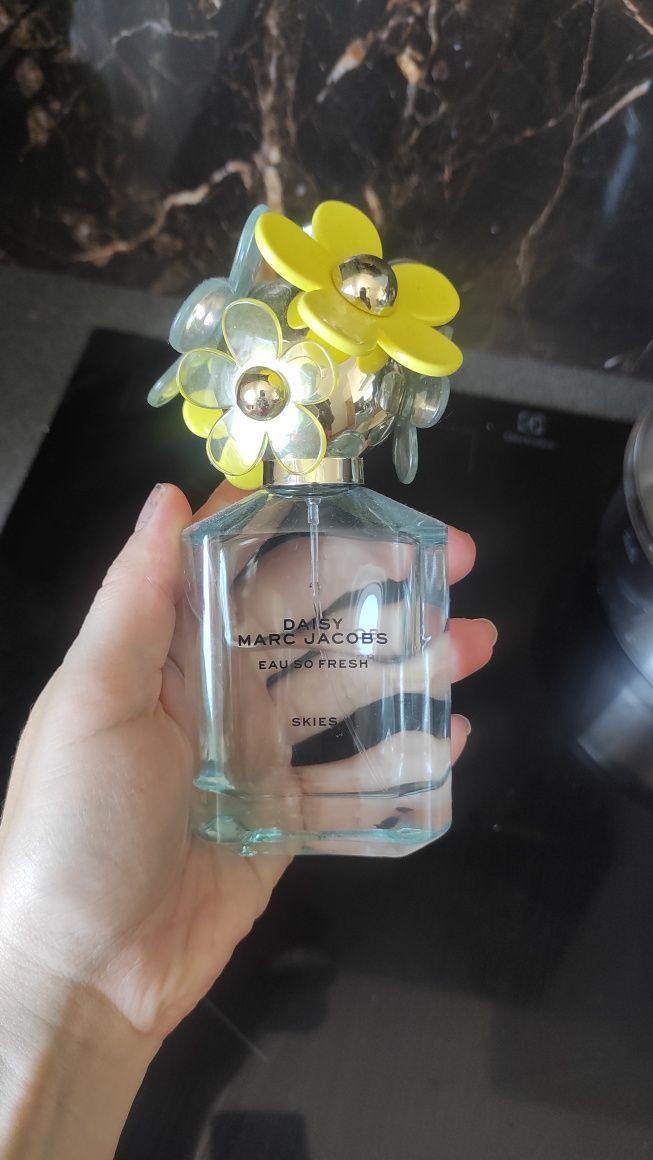 Perfumy Daisy Marc Jacobs eau so fresh