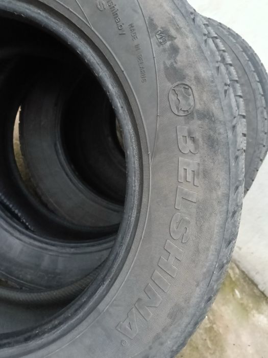 Продам шини зимні