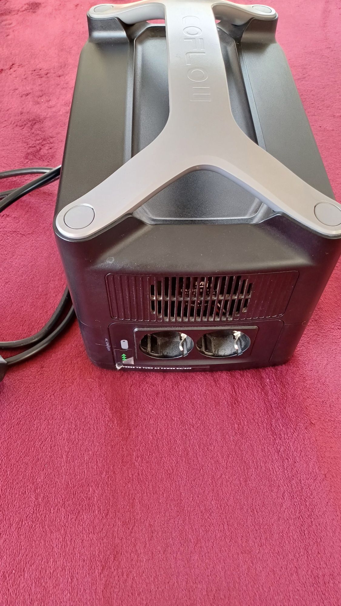 Зарядна станція Ecoflow River 600