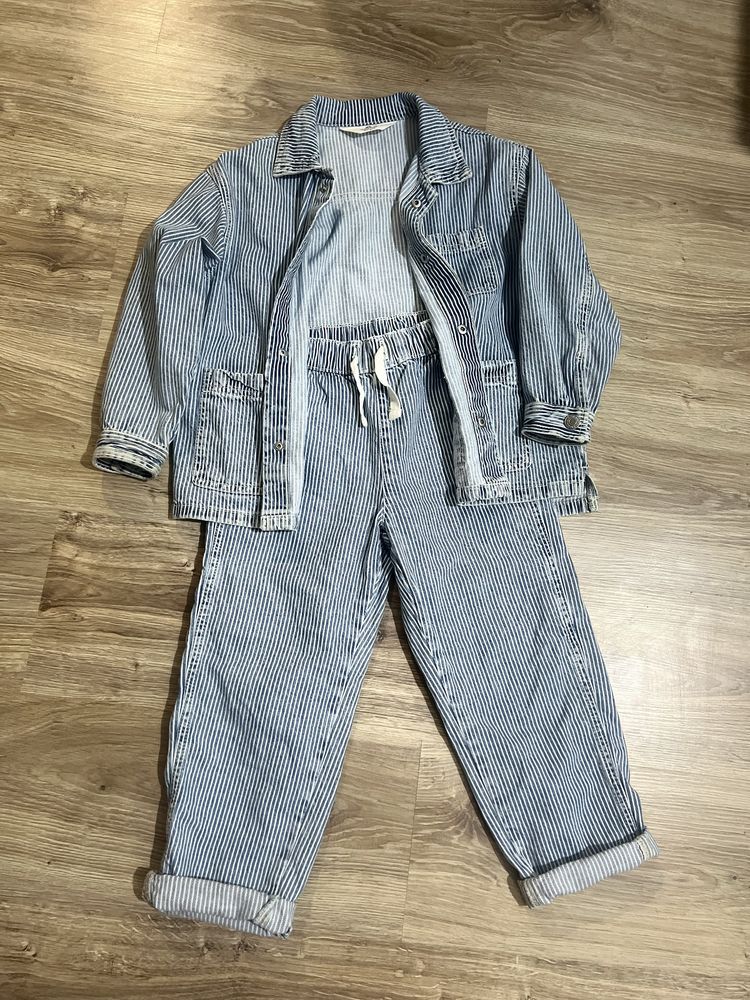 Стильний джинсовий костюм H&M 116р.