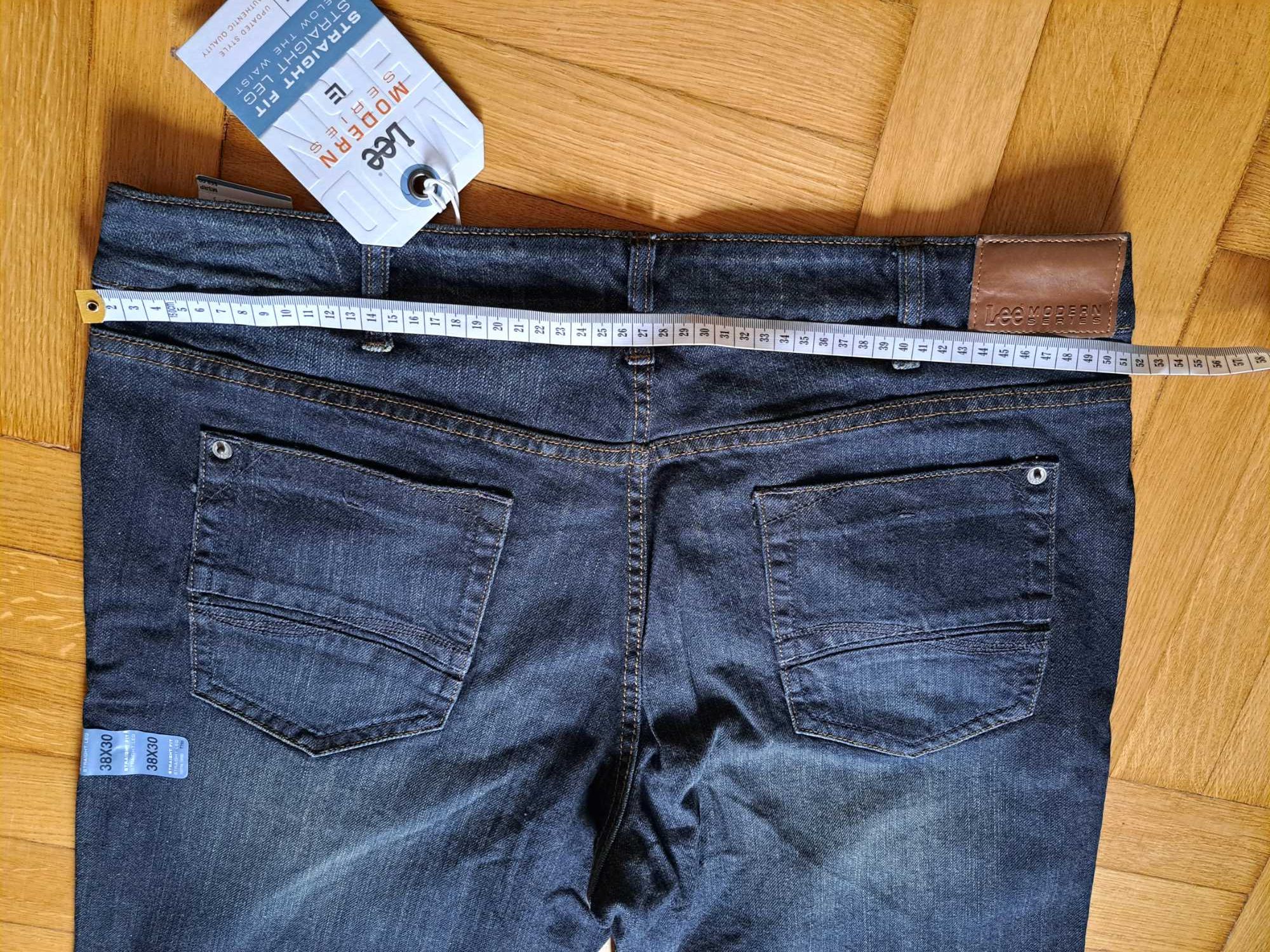 Lee Modern Series Straight Fit Straight Leg L342 Czarny kolor Nowy